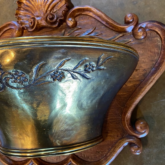 Rare Syroco Hollywood Regency Tuscan wall planter - Picture 4 of 7